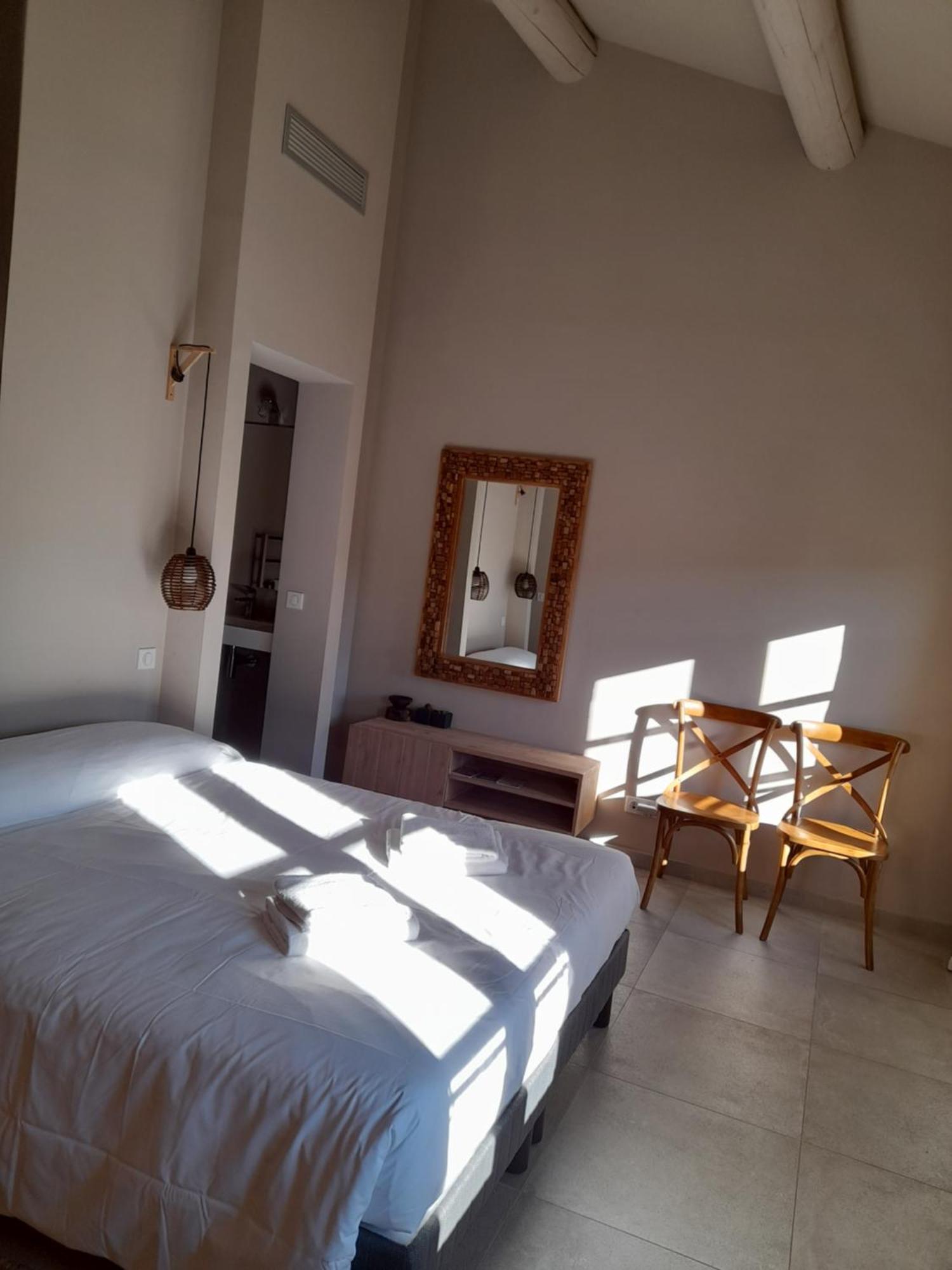 Apparts Et Lofts Bistrot Des Alpilles Saint-Remy-de-Provence Bagian luar foto